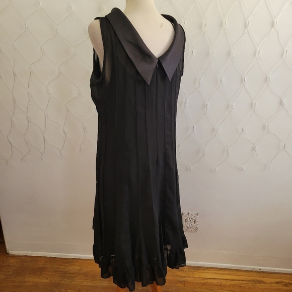 Black Cocktail Dress by Sandra Darren / Size 16 - Picture 1 of 9